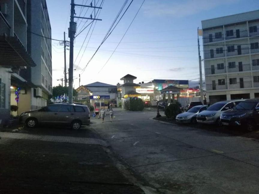 Ekonumi Rooms At Moonwalk Paranaque Paranaque City المظهر الخارجي الصورة