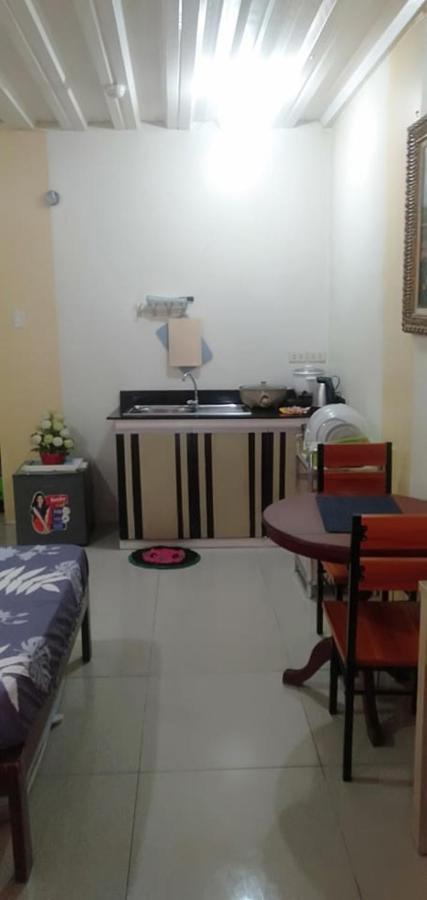 Ekonumi Rooms At Moonwalk Paranaque Paranaque City المظهر الخارجي الصورة