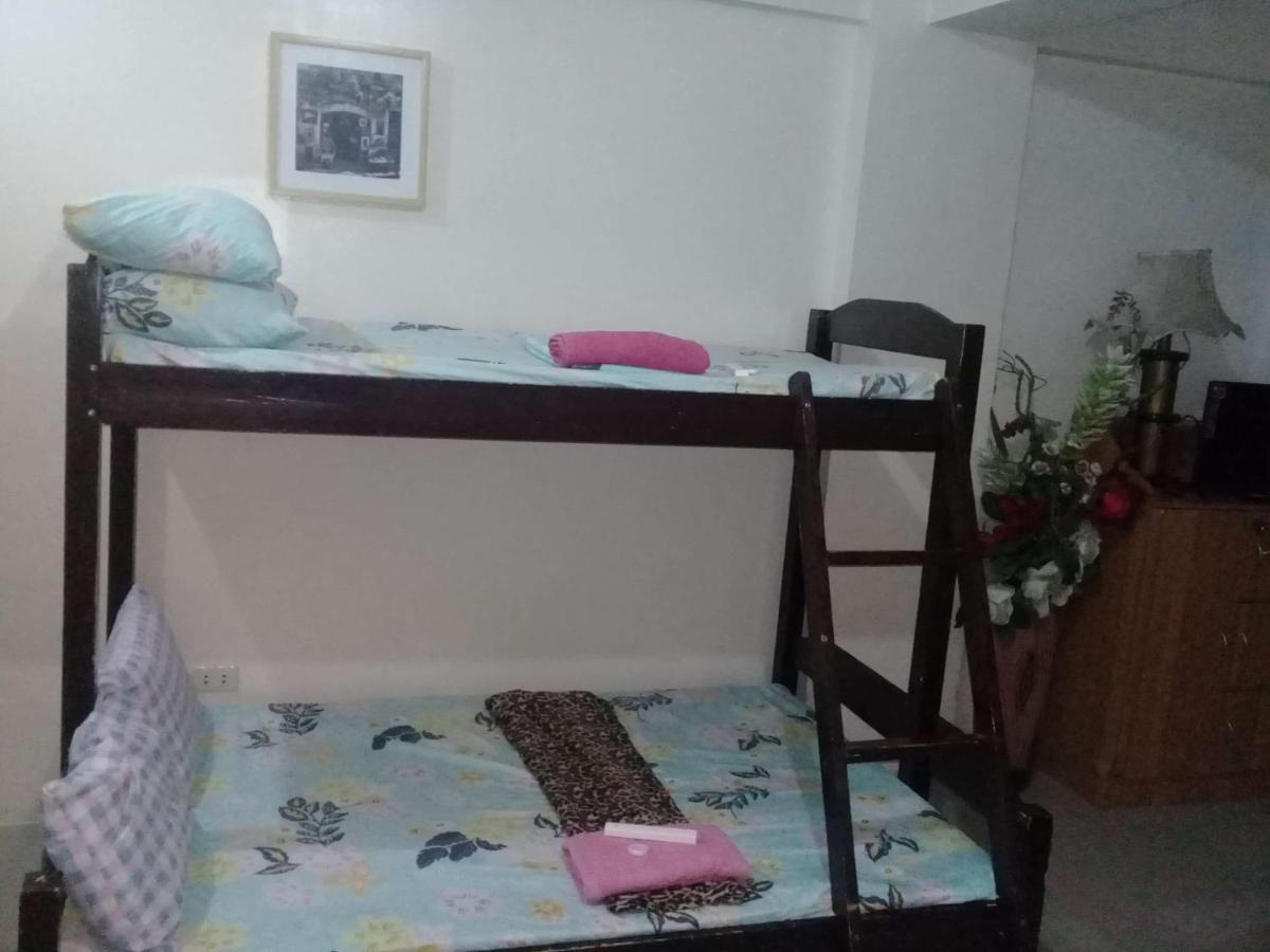 Ekonumi Rooms At Moonwalk Paranaque Paranaque City المظهر الخارجي الصورة