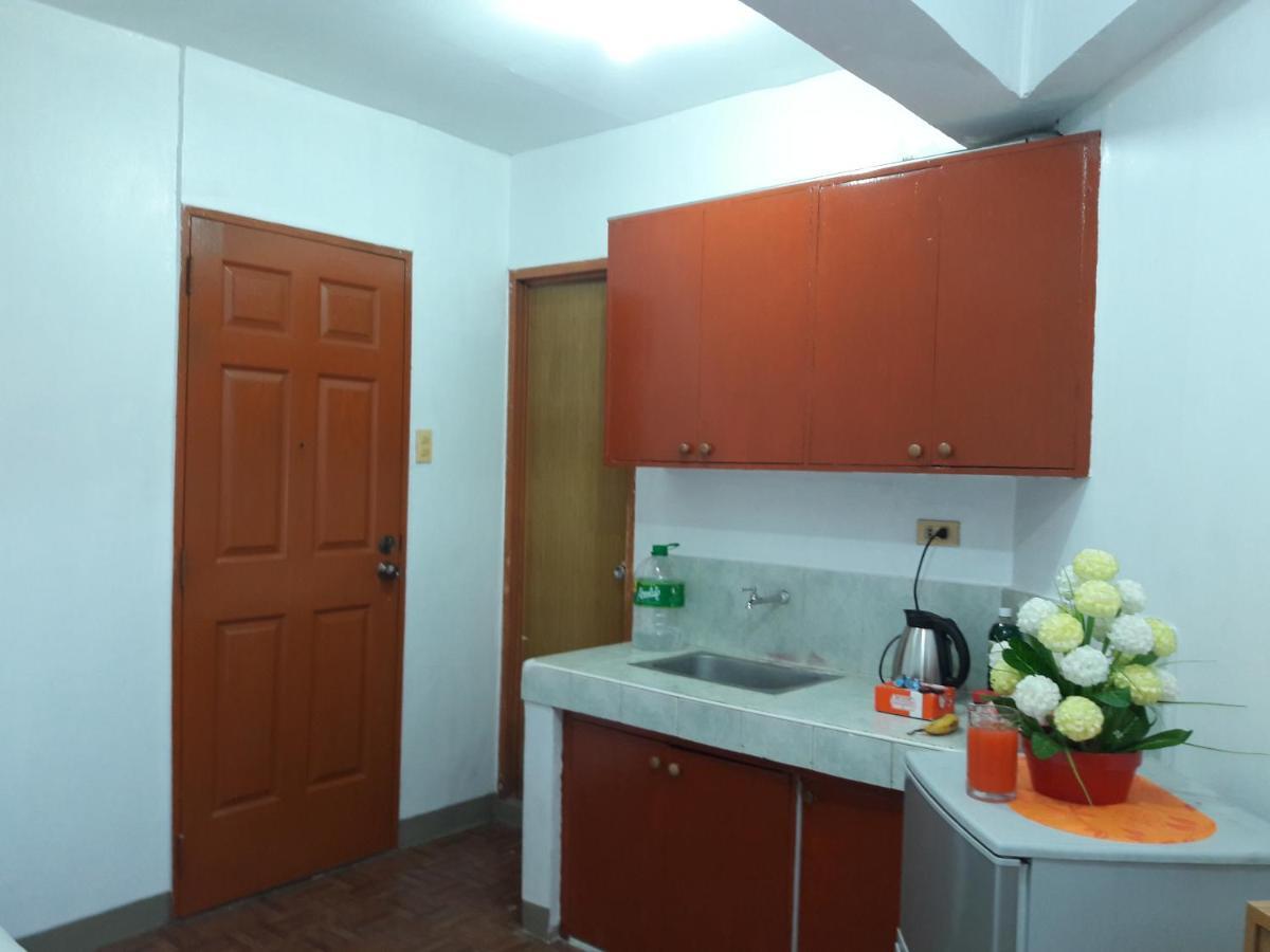Ekonumi Rooms At Moonwalk Paranaque Paranaque City المظهر الخارجي الصورة